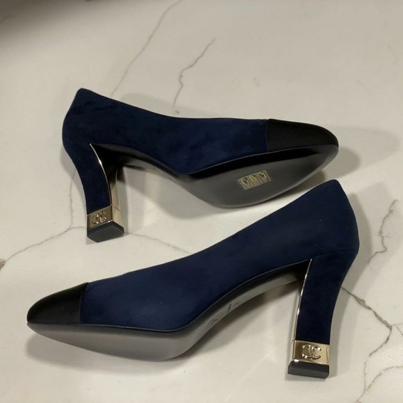 CHANEL 20A Suede Cap Toe CC Signature Metal Heel Pumps Shoes - Picture 8 of 12